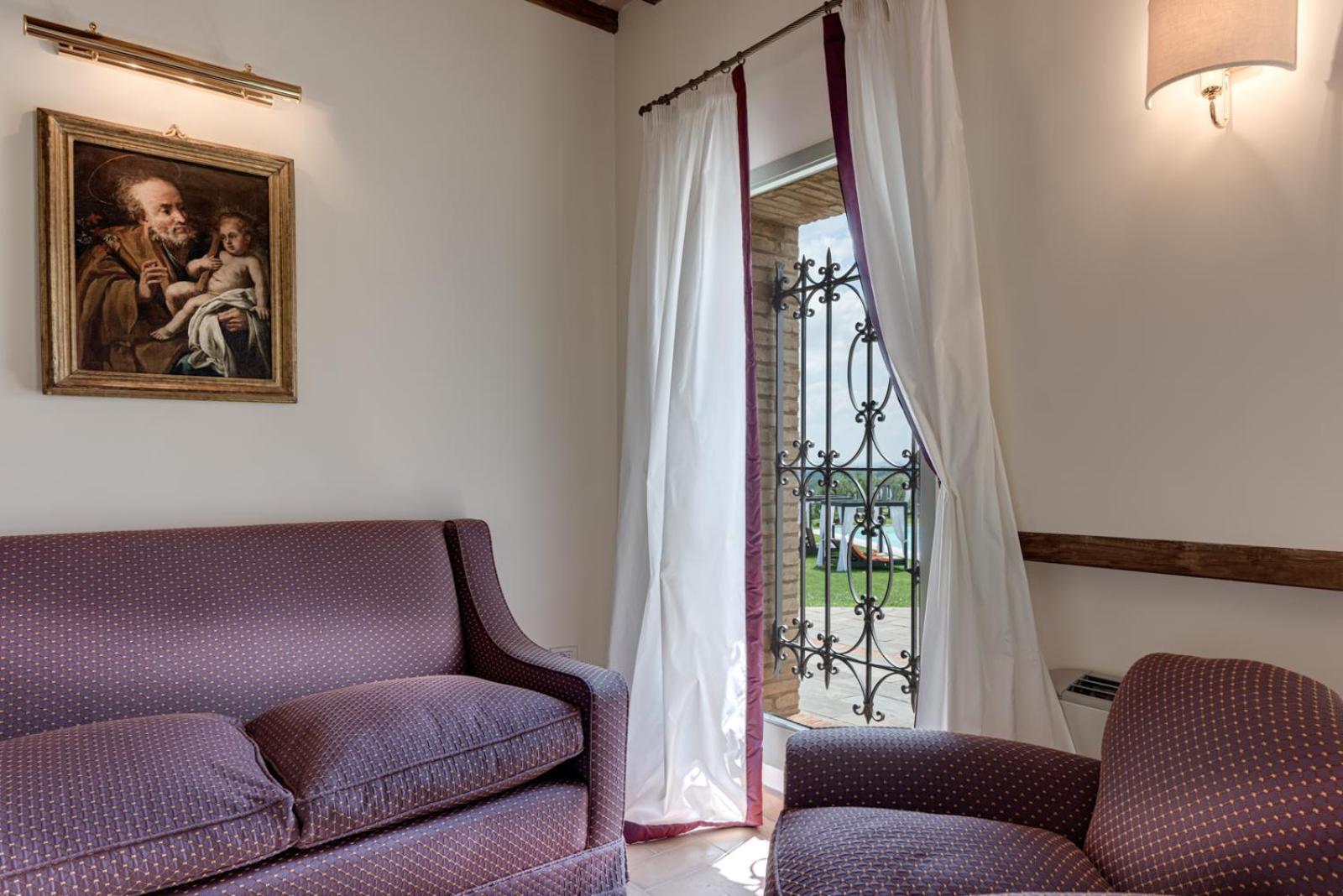Villa Il Castagno Wine & Resort เซียนา ภายนอก รูปภาพ