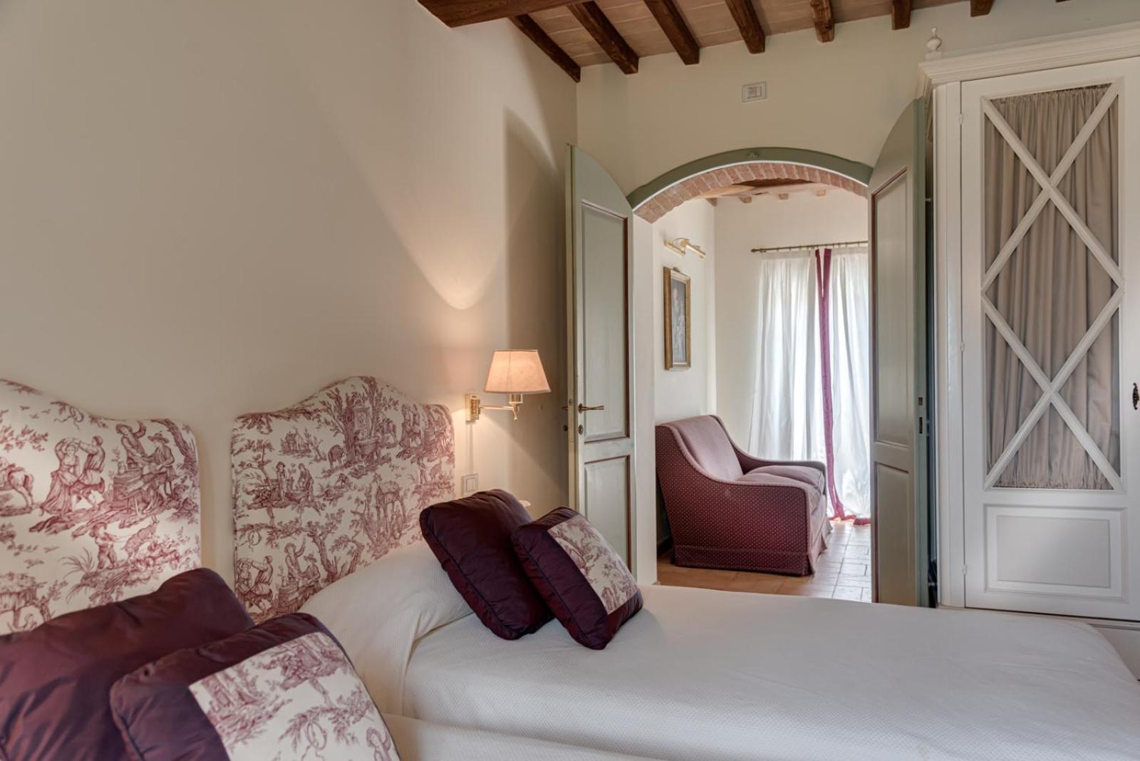 Villa Il Castagno Wine & Resort เซียนา ภายนอก รูปภาพ