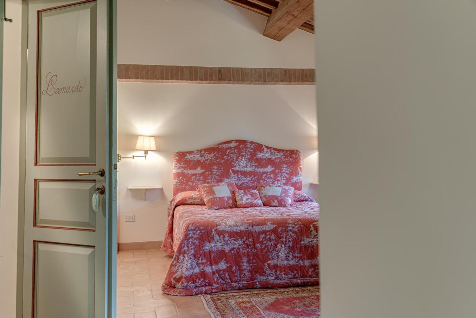 Villa Il Castagno Wine & Resort เซียนา ภายนอก รูปภาพ