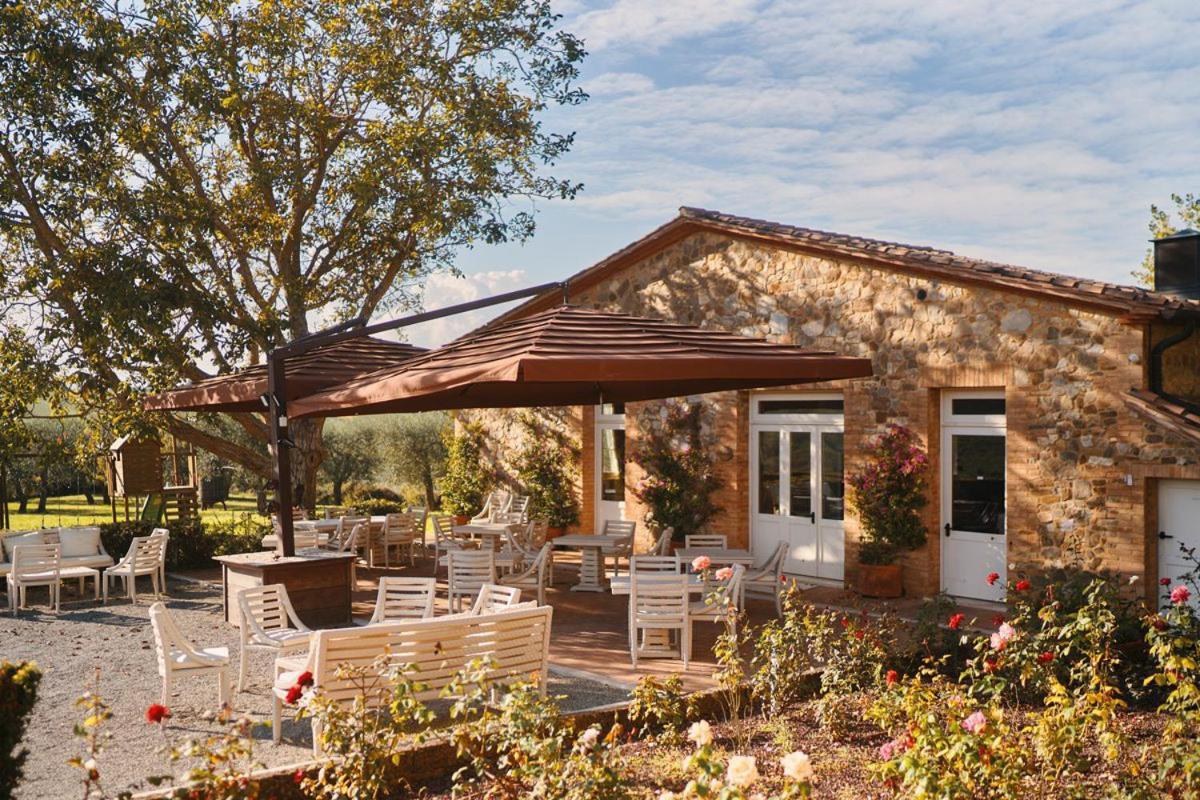 Villa Il Castagno Wine & Resort เซียนา ภายนอก รูปภาพ