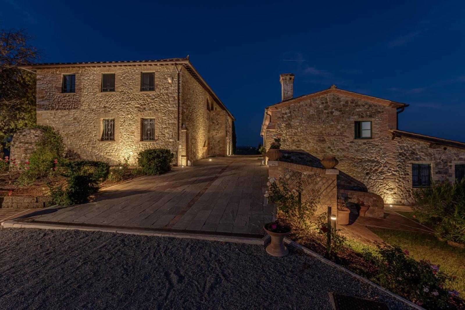 Villa Il Castagno Wine & Resort เซียนา ภายนอก รูปภาพ