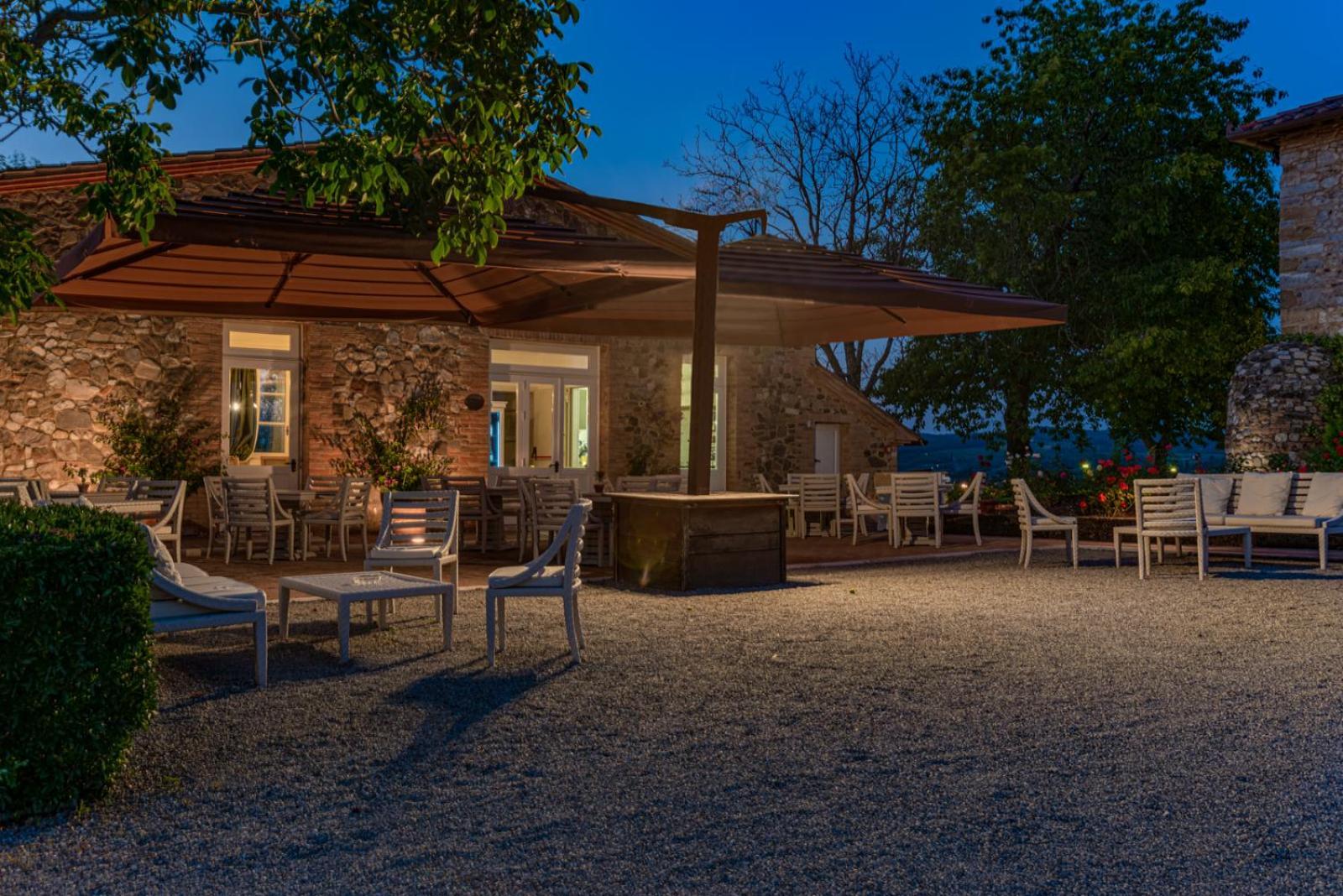 Villa Il Castagno Wine & Resort เซียนา ภายนอก รูปภาพ